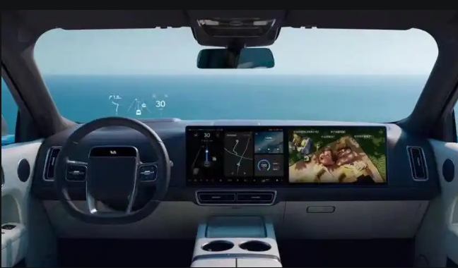 2025智能車(chē)載設(shè)備升級(jí)：車(chē)規(guī)電容‘高密度+低ESR’需求預(yù)測(cè)